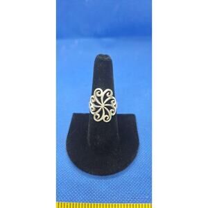 925 Sterling Silver pinwheel ring- Size 7.75-8- excellent estate find!